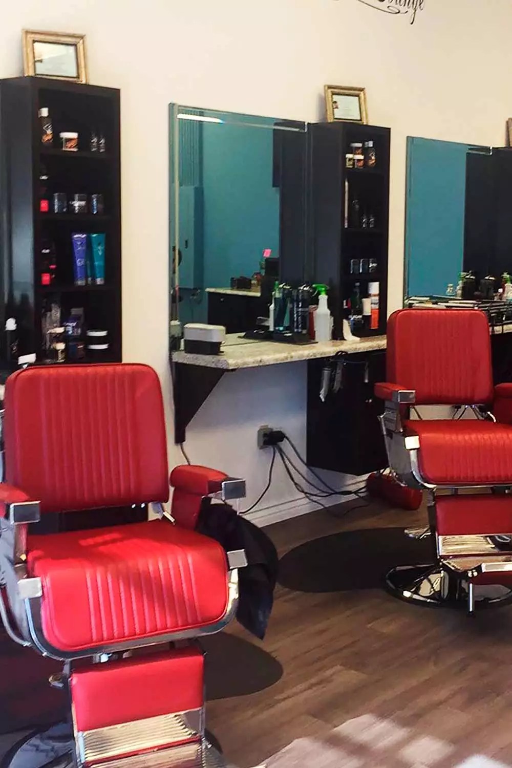 VIP Barber Lounge 3