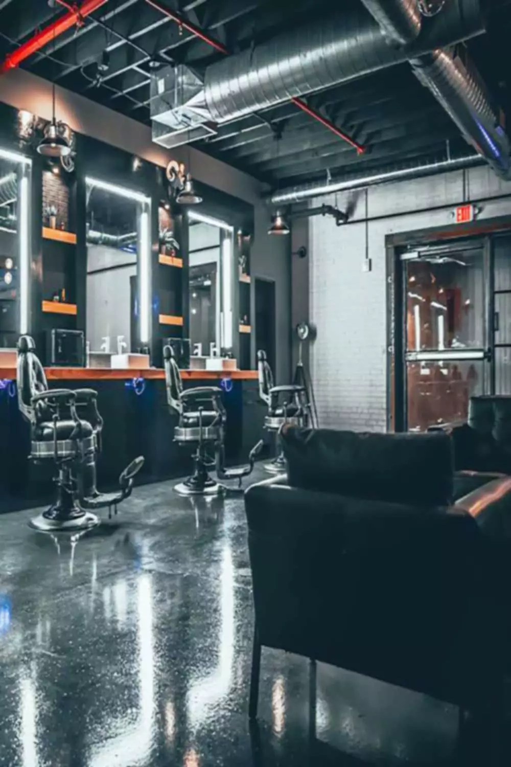 Modern classics/ Men's grooming lounge 3