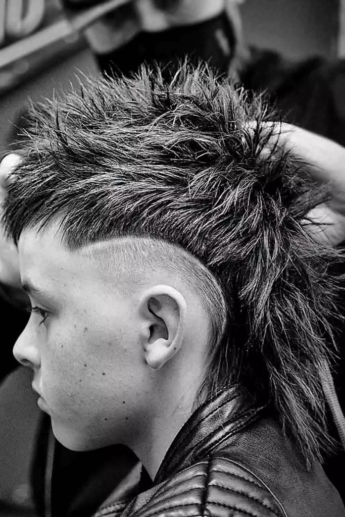 Modern Kids Mohawk #boyshaircuts #haircutsforboys #boyshairstyles