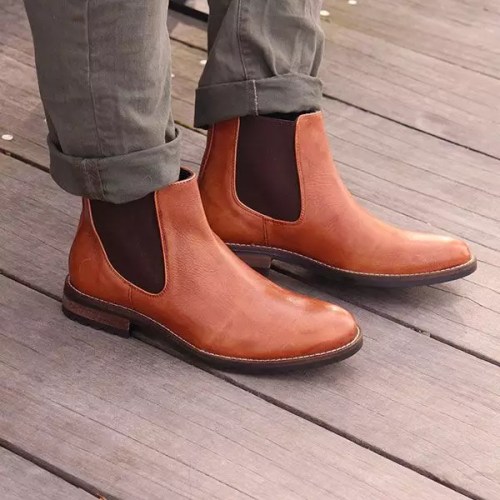 Chelsea Boots & How To Wear Them #businesscasualshoes